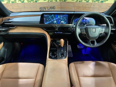 2024 Toyota CROWN SPORT photo 2