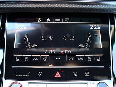 صورة 13 لـ 2021 AUDI RS Q8