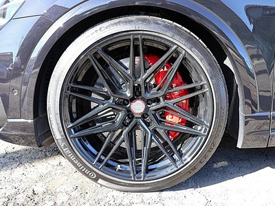 صورة 28 لـ 2021 AUDI RS Q8