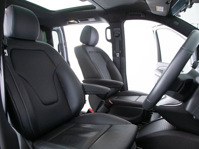 2024 Mercedes-BENZ V-CLASS thumbnail 45