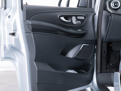 2024 Mercedes-BENZ V-CLASS thumbnail 76