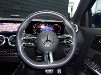 2025 Mercedes-BENZ GLA photo 13