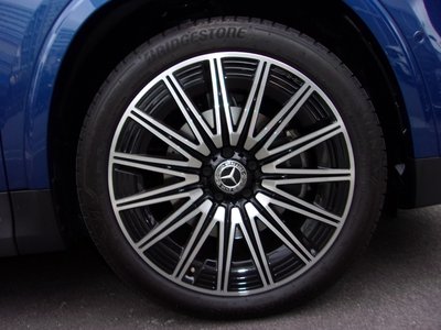 2025 Mercedes-BENZ GLA thumbnail 32