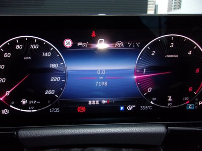 2025 Mercedes-BENZ GLA photo 14