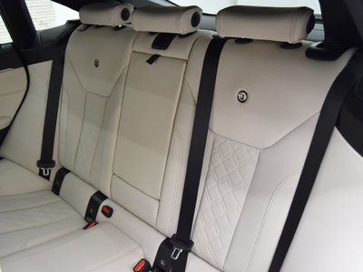2024 BMW Alpina B4 GRAN COUPE 照片 14