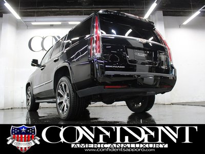 2016 Cadillac ESCALADE 缩略图 17