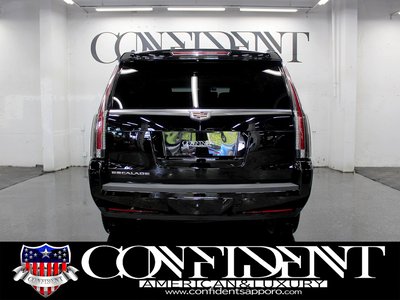 2016 Cadillac ESCALADE 缩略图 18