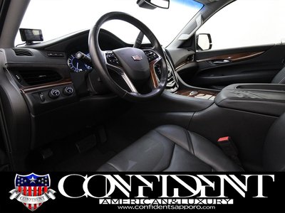 2016 Cadillac ESCALADE 缩略图 33