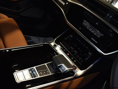 صورة مصغرة 22 لـ 2025 AUDI RS6 AVANT