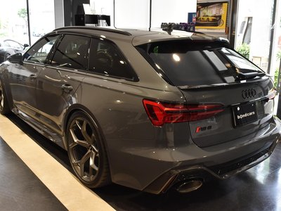 2025 AUDI RS6 AVANT 照片 9