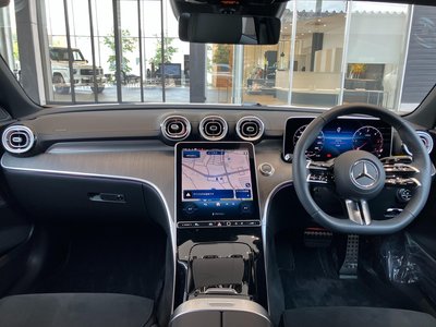2025 Mercedes-BENZ C-CLASS photo 9