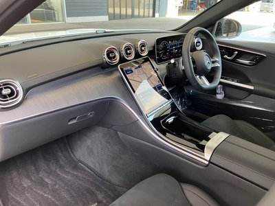 2025 Mercedes-BENZ C-CLASS photo 12