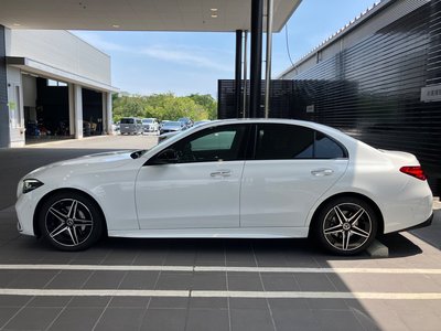 2025 Mercedes-BENZ C-CLASS photo 8
