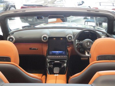 2026 Mercedes-BENZ SL AMG 照片 28