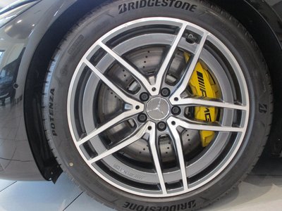 2026 Mercedes-BENZ SL AMG 照片 9