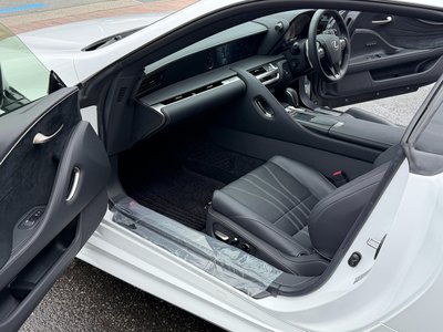 صورة مصغرة 21 لـ 2018 Lexus LC