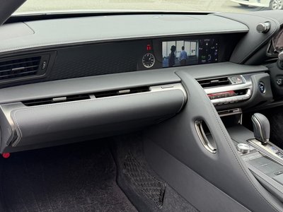 صورة مصغرة 25 لـ 2018 Lexus LC
