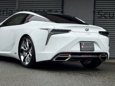 صورة مصغرة 10 لـ 2018 Lexus LC