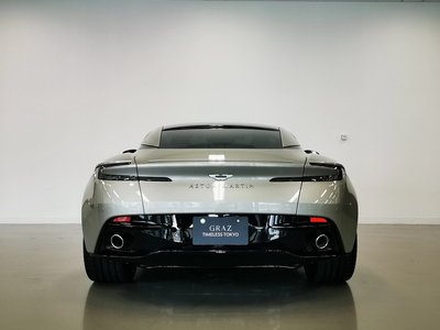 2026 Aston Martin DB12 缩略图 29