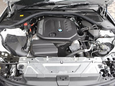 2025 BMW 3 SERIES photo 15