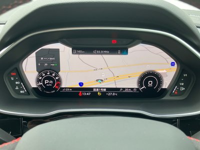 2021 AUDI RS Q3 照片 23