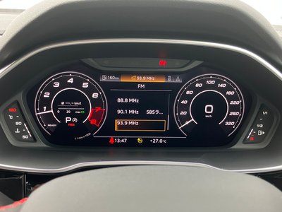 2021 AUDI RS Q3 照片 25