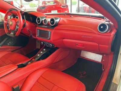 2015 Ferrari CALIFORNIA T 照片 18