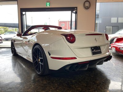 2015 Ferrari CALIFORNIA T — фото 8