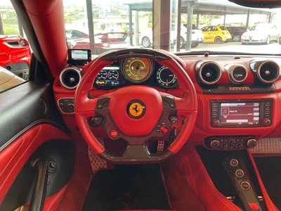 2015 Ferrari CALIFORNIA T 照片 28