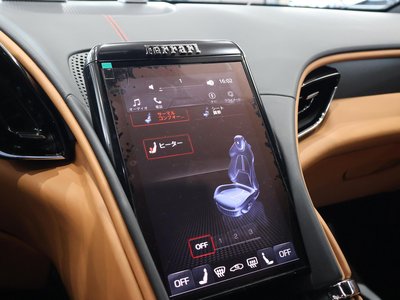 2021 Ferrari ROMA — миниатюра 59