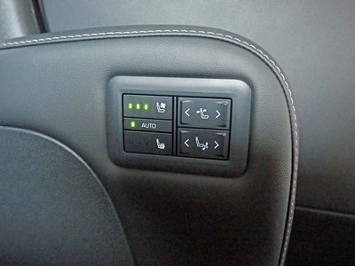 صورة 50 لـ 2025 Toyota ALPHARD
