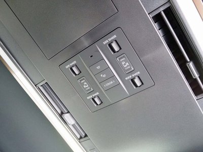 صورة 31 لـ 2025 Toyota ALPHARD