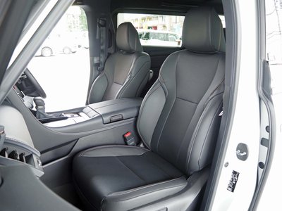 صورة 44 لـ 2025 Toyota ALPHARD