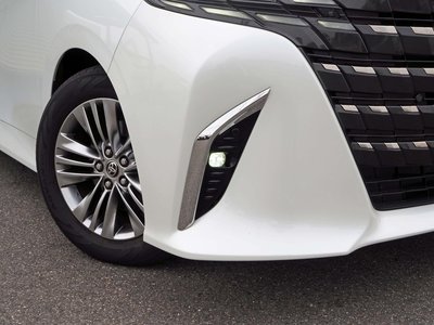صورة 14 لـ 2025 Toyota ALPHARD