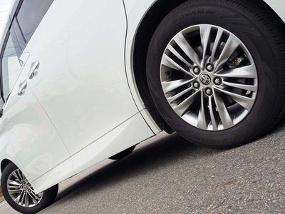 صورة 19 لـ 2025 Toyota ALPHARD