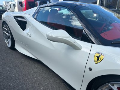 صورة 11 لـ 2022 Ferrari F8 SPIDER