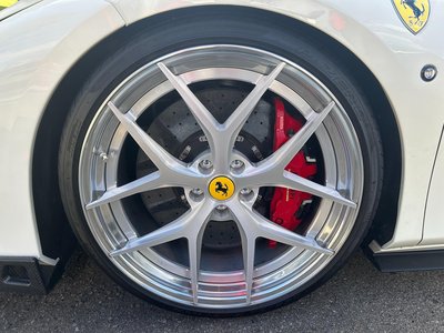 صورة 16 لـ 2022 Ferrari F8 SPIDER