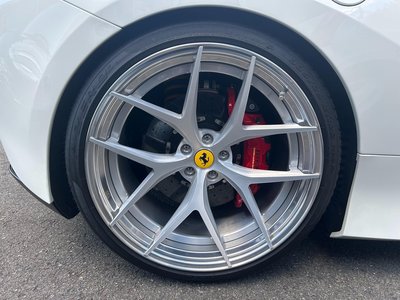 صورة 15 لـ 2022 Ferrari F8 SPIDER