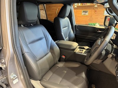 2026 Toyota LAND CRUISER 250 照片 30