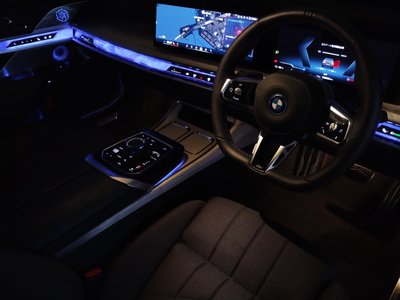 2025 BMW I7 photo 14