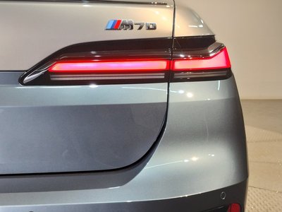 2025 BMW I7 thumbnail 32