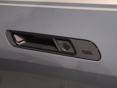 2025 BMW I7 thumbnail 24