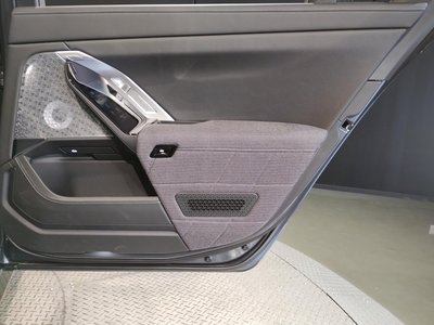 2025 BMW I7 thumbnail 55
