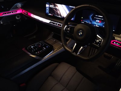 2025 BMW I7 photo 16