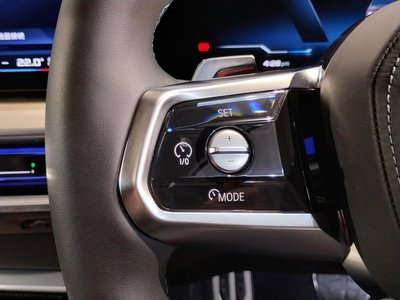 2025 BMW I7 thumbnail 73