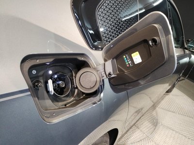 2025 BMW I7 thumbnail 42