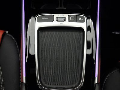 2025 Mercedes-BENZ GLB photo 13