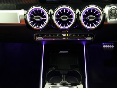 2025 Mercedes-BENZ GLB photo 12