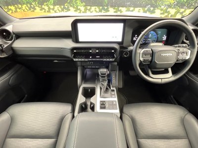 صورة 2 لـ 2025 Toyota LAND CRUISER 250