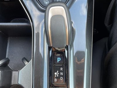 2025 Toyota CROWN SPORT 照片 16